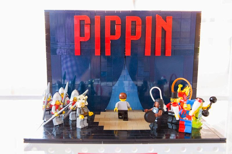 Segerstrom Center: LUGOLA’s AWESOME Broadway LEGO Displays