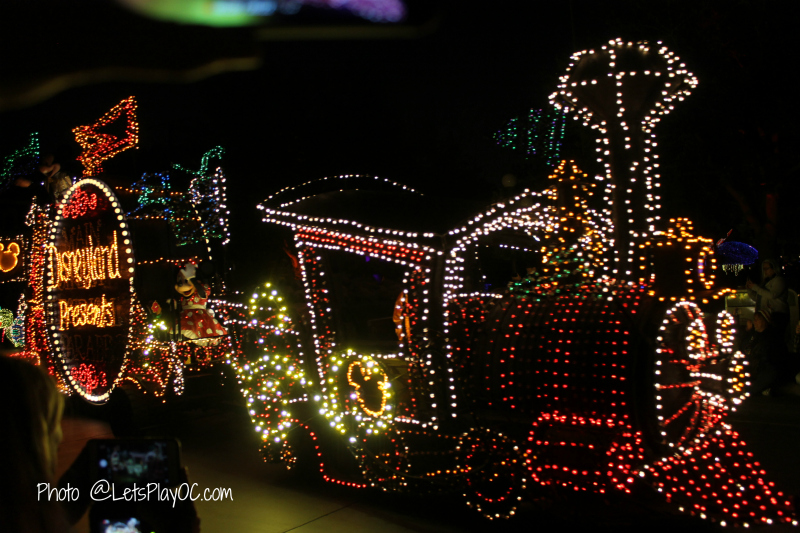 Fun Facts about Disneyland’s Main Street Electrical Parade!